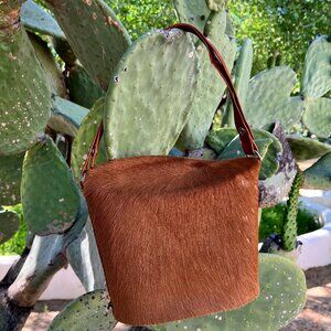 Stunning Vintage Genuine Leather Shoulder Bag by Talabarteria El Caballo Blanco